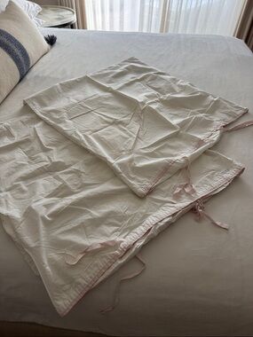 Rachel Ashwell White Cotton European Pillow slips with Pink Trim ties